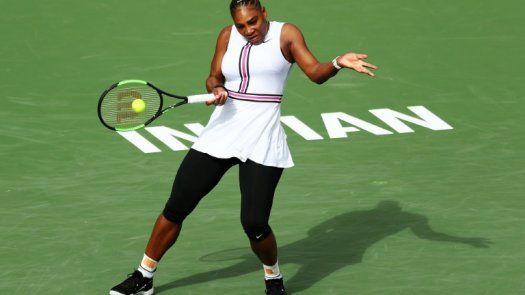 Serena abandona contra Muguruza; Federer con paso firme en Indian Wells