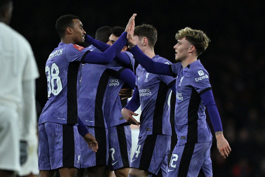 Liverpool gana al Arsenal en tercera ronda de FA Cup