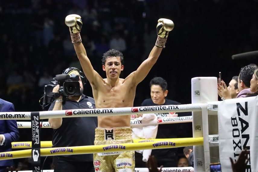 El Divino Rafael Espinoza y una sólida defensa titular el fin de semana