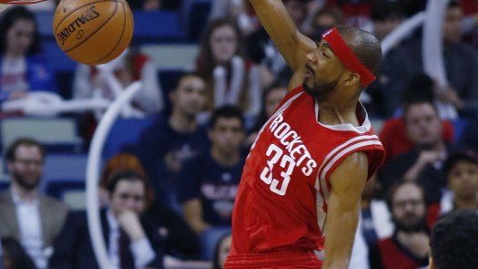 Harden y Ariza guían a Rockets a triunfo sobre Pelicans