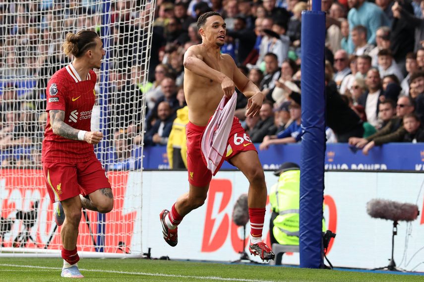 Premier League: Liverpool supera a un golpeado Leicester y acaricia el título