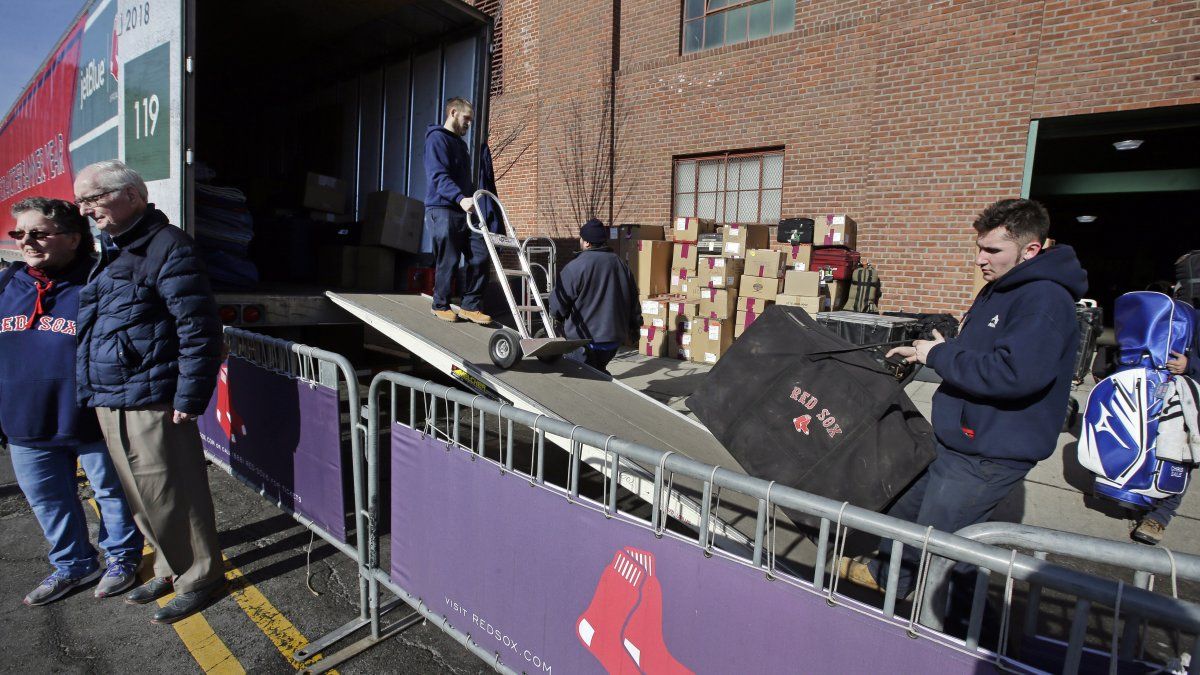 Medias Rojas carecen de cerrador antes de la pretemporada