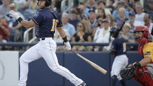 Tebow, a cirugía; se perdería el resto de la campaña