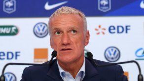 Deschamps comparte ser intransigente con la homofobia en los estadios