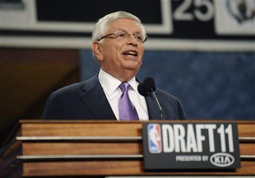 NBA: Dueños y jugadores se reunirán el jueves