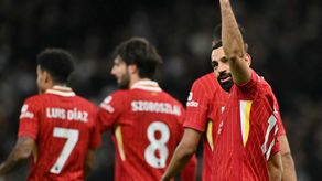 &nbsp;Liverpool golea al Tottenham y aumenta su ventaja en la cima