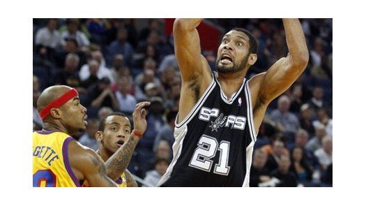 NBA: Spurs 103, Warriors 91; Duncan lleva al triunfo a Spurs