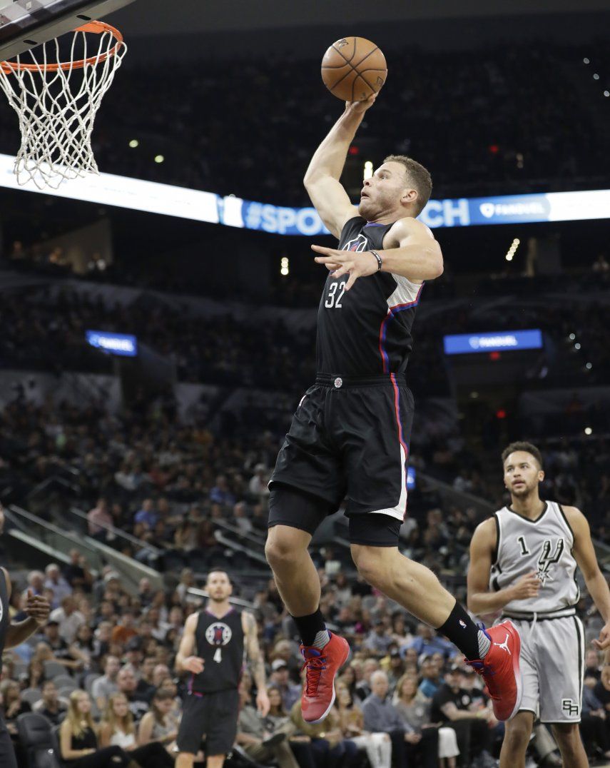 Griffin anota 28 puntos en triunfo de Clippers
