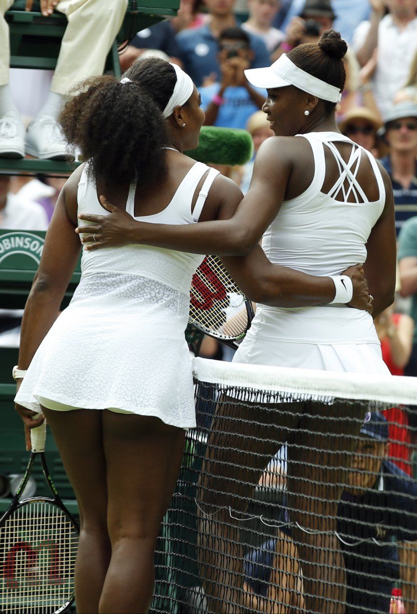 Wimbledon: Serena despacha a Venus y avanza a cuartos