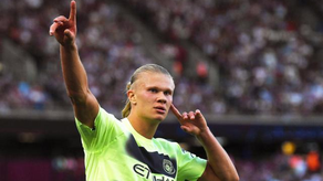 Erling Haaland gana premio al mejor jugador y joven en la Premier League