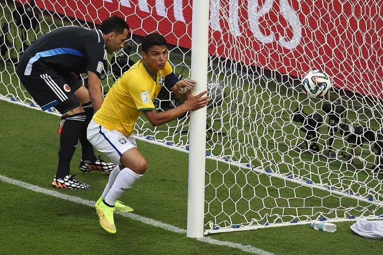Brasil gana 2-1 a Colombia y se mete en semifinales