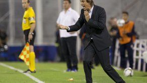 Adriano ya genera polémica en Brasil