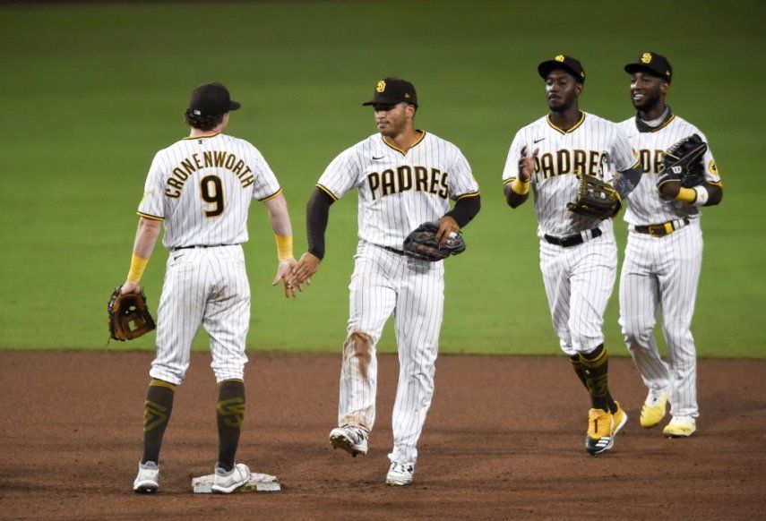 Padres llegan a 5 grand slams en 6 juegos