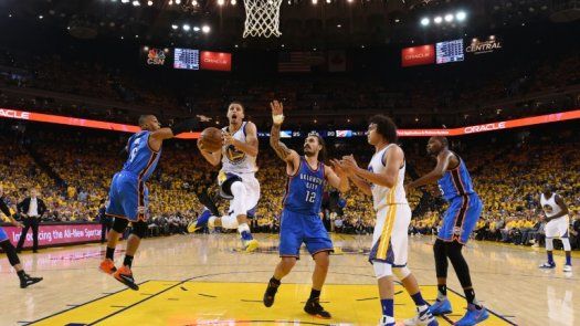 Los Warriors aplastan a los Thunder y empatan a 1 la final del Oeste