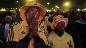 Mundial: Piden apoyo por posible salida prematura de Sudáfrica