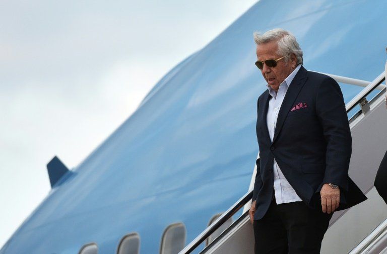 El dueño de los Patriots no tendrá tratamiento especial en escándalo sexual
