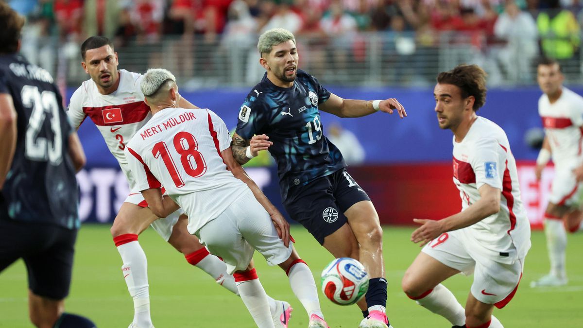 Mundial 2026: Paraguay aguanta con diez para derrotar a Turquía Mundial 2026: Paraguay aguanta con diez para derrotar a Turquía