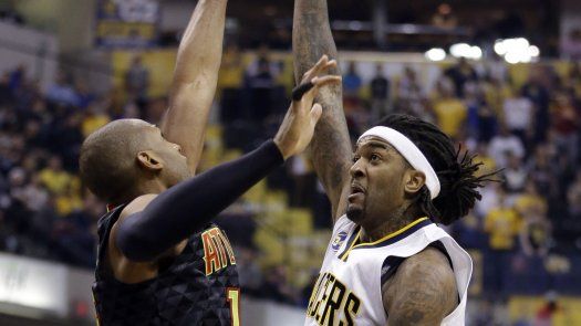Ellis y Turner guían victoria de Pacers ante Hawks