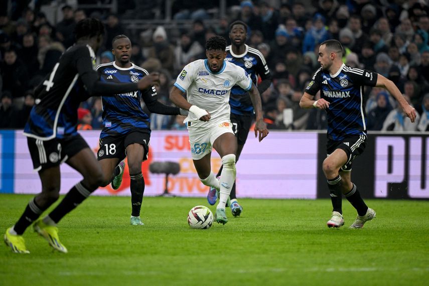 Michael Amir Murillo fue titular en empate del Marsella&nbsp;