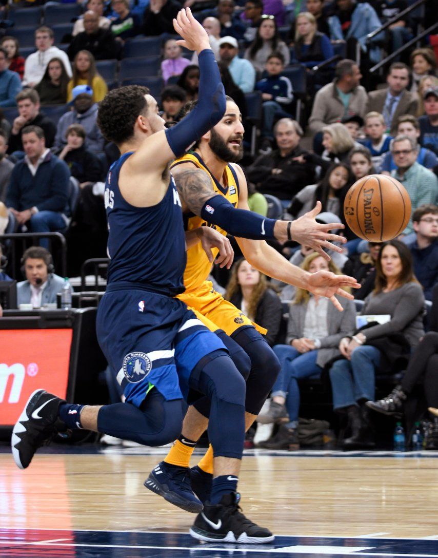 Rubio anota 23 puntos y Jazz gana 121-07 a Timberwolves