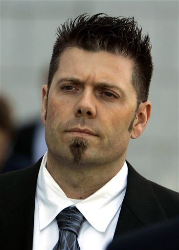 Allanan casa de suegra del entrenador de Bonds