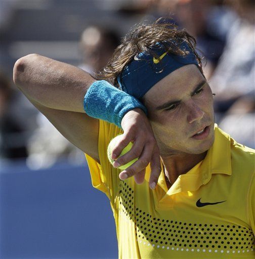 US Open: Nadal no se excusa en sus dolores, pero ahí­ están