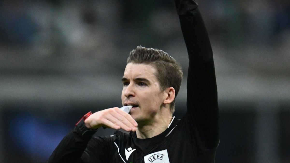 FIFA anuncia los árbitros para el Mundial 2026