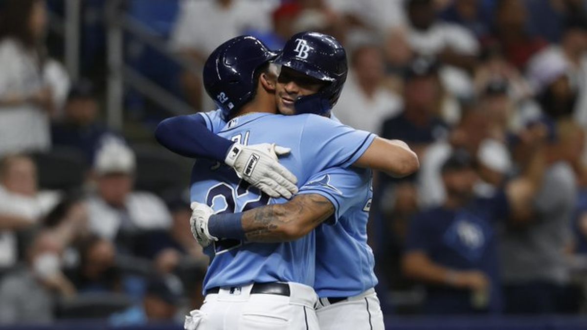 Christian Bethancourt de Águilas Cibaeñas de Republica Dominicana en su  turno al bat del cuarto inning, durante el partido de beisbol de la Serie  del Stock Photo - Alamy