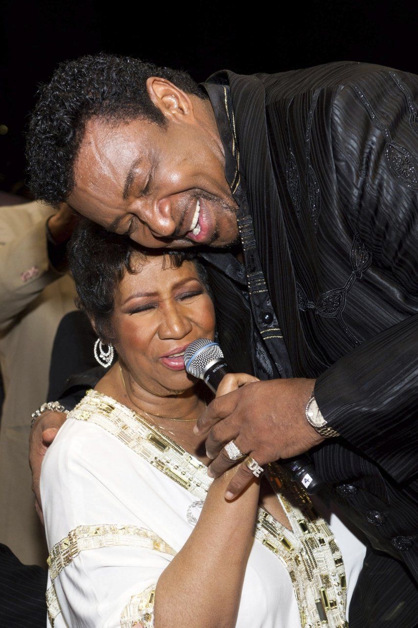 Muere Dennis Edwards, cantante de banda soul The Temptations