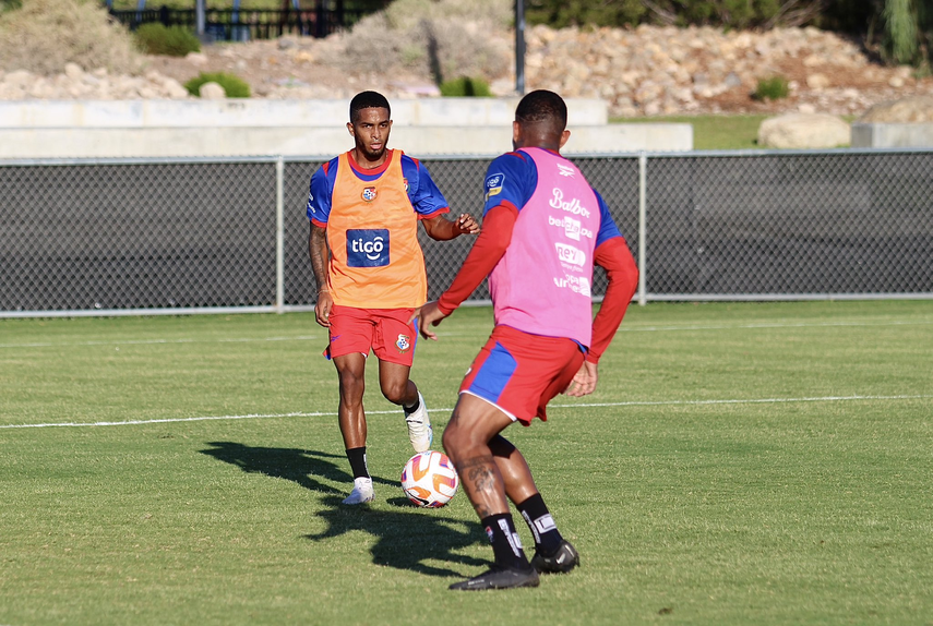 César Yanis: Hay que pasar la página y pensar en México
