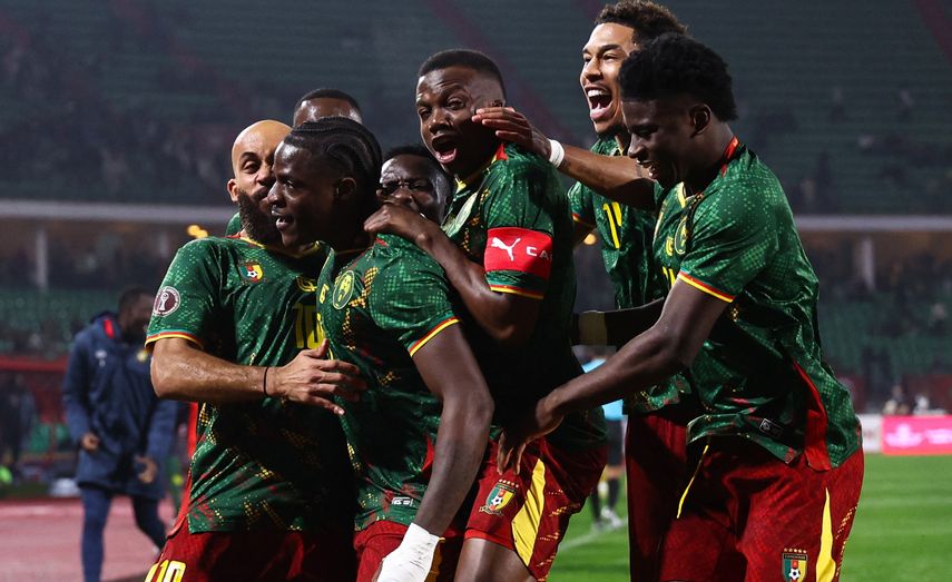 Copa Africana de Naciones: Camerún es impulsado por Karl Etta Eyong