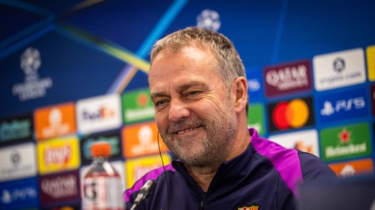 Hansi Flick renueva con el FC Barcelona hasta el 2028 Hansi Flick renueva con el FC Barcelona hasta el 2028