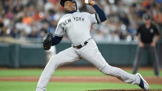 Con cinco jonrones y cerrojo efectivo del taponero Chapman los Yankees vencen a los Orioles