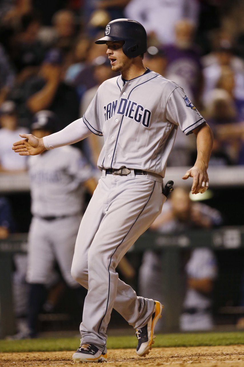 Myers pega jonrón en la 9na y Padres se imponen a Rockies
