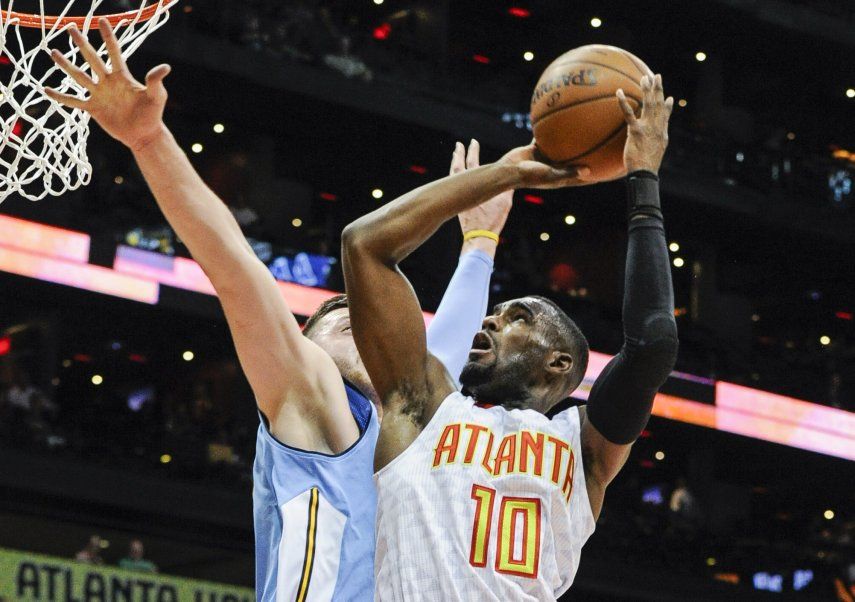 Hardaway juega, anota 21 y Hawks vencen a Nuggets