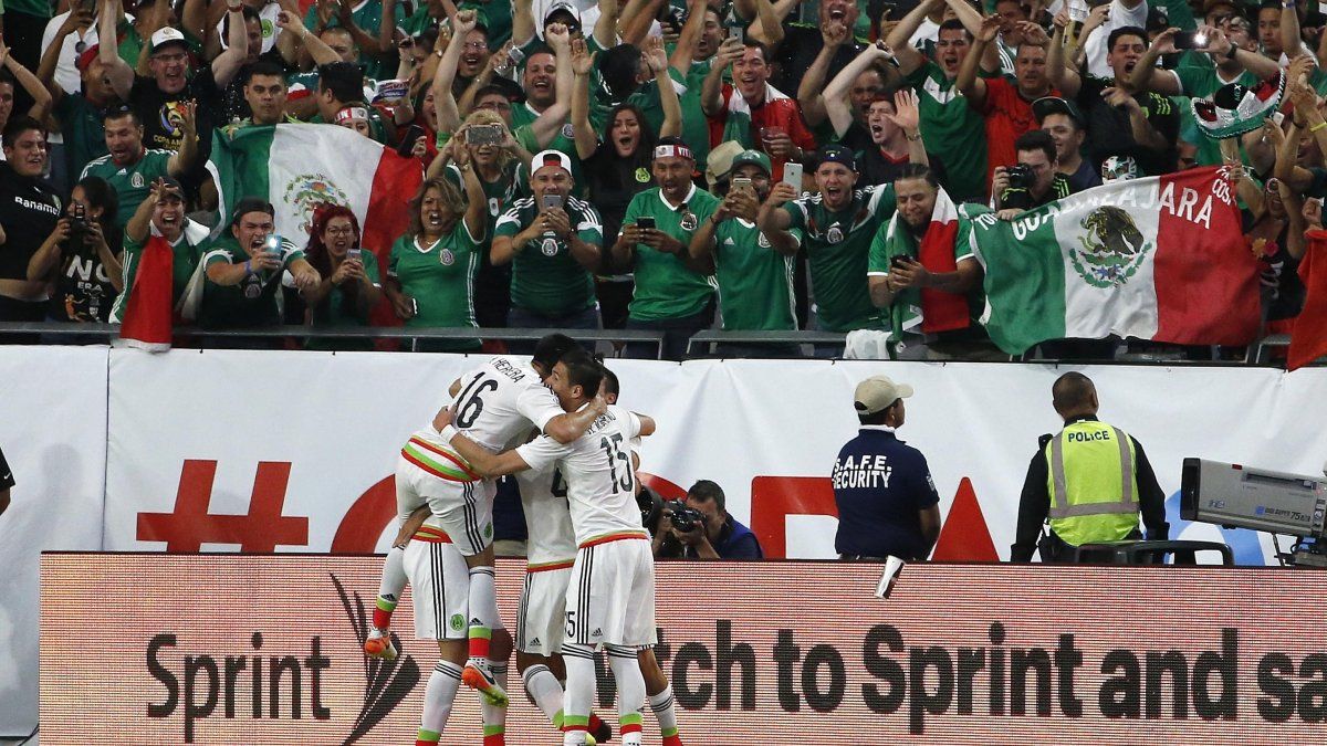 México va por el boleto a cuartos de final de Centenario