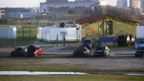 INSÓLITO. Fanáticos del Aldosivi queman autos tras derrota.