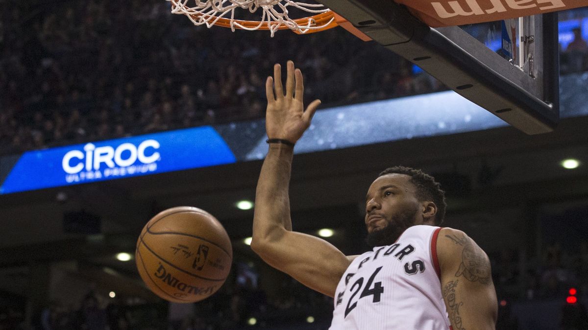 Lowry anota 23, Powell 21 y Raptors vencen a Nets