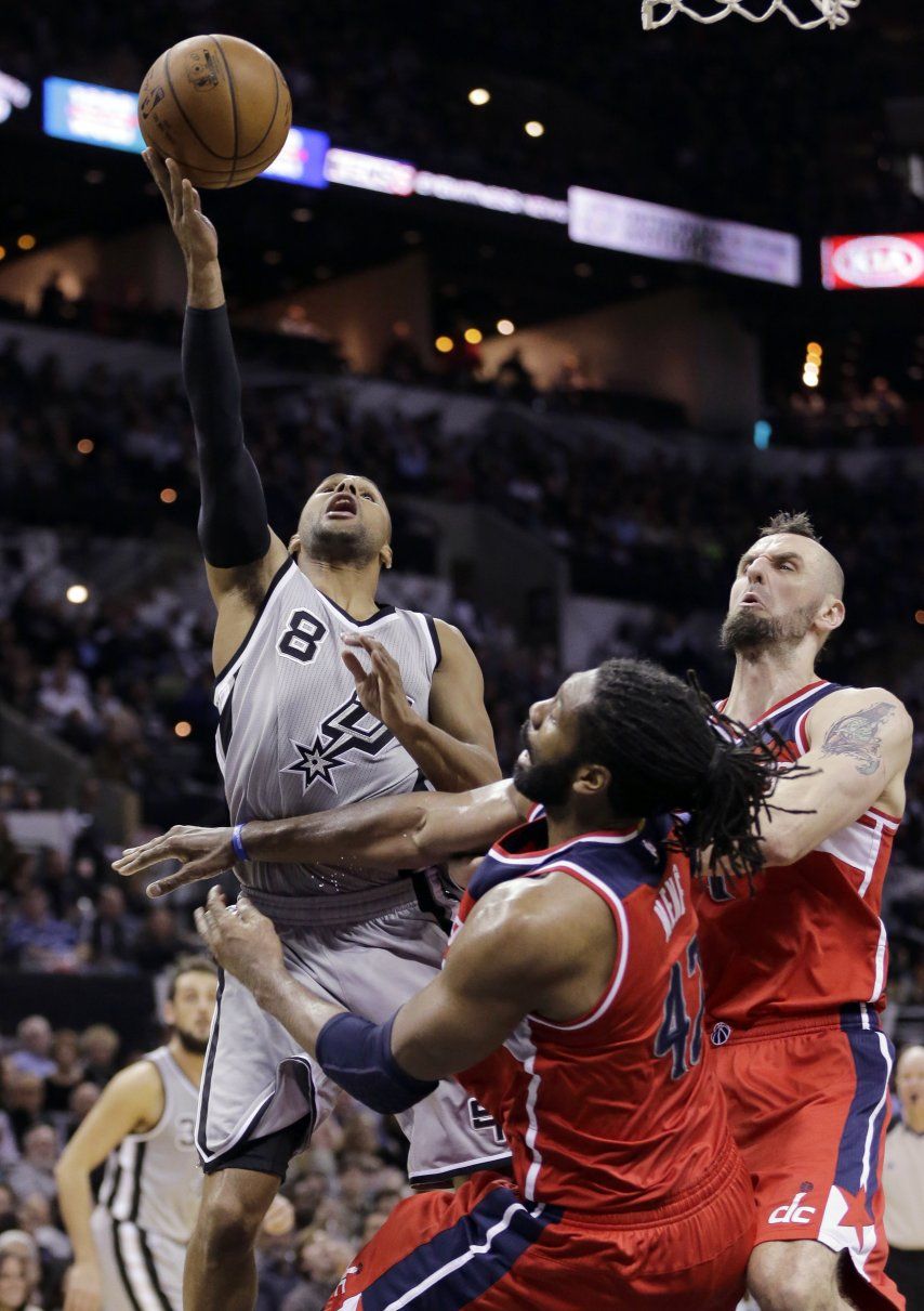 Spurs vencen a Wizards por 17ma vez consecutiva