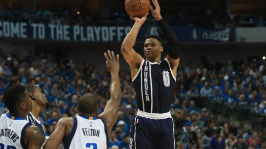 Oklahoma se acerca a la segunda ronda y Portland acorta distancias en la NBA