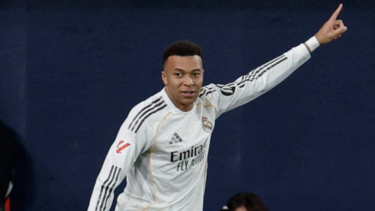 LaLiga: Real Madrid se pone líder tras doblete de goles de Kylian Mbappé LaLiga: Real Madrid se pone líder tras doblete de goles de Kylian Mbappé