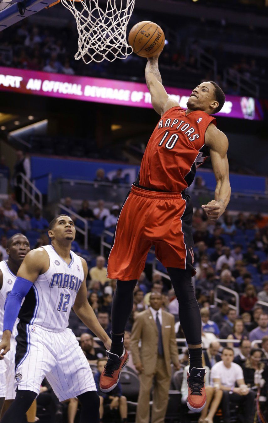 Raptors escapan con triunfo en casa del Magic