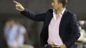 Uruguayo Matosas toma primer contacto con Costa Rica