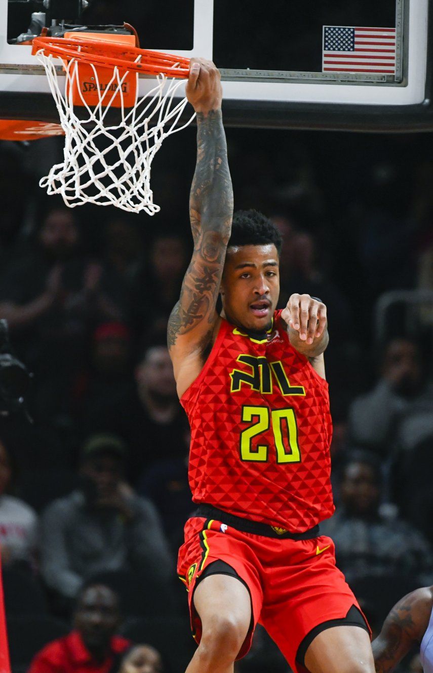 Hawks arrollan; Collins, mucha pieza para Grizzlies