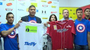 Panamá Metro presenta su uniforme para el Juvenil