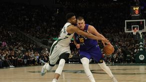 NBA: Nikola Jokic, Joel Embiid y Giannis Antetokounmpo, finalistas al MVP