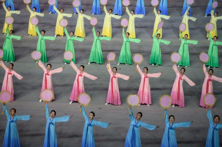 FOTOS INSÓLITAS-2018: Corea del Norte envió a los Juegos un ejército... de animadoras