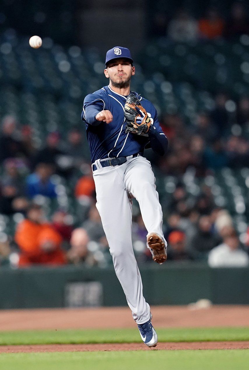 Javy Guerra empuja su primera carrera en Grandes Ligas