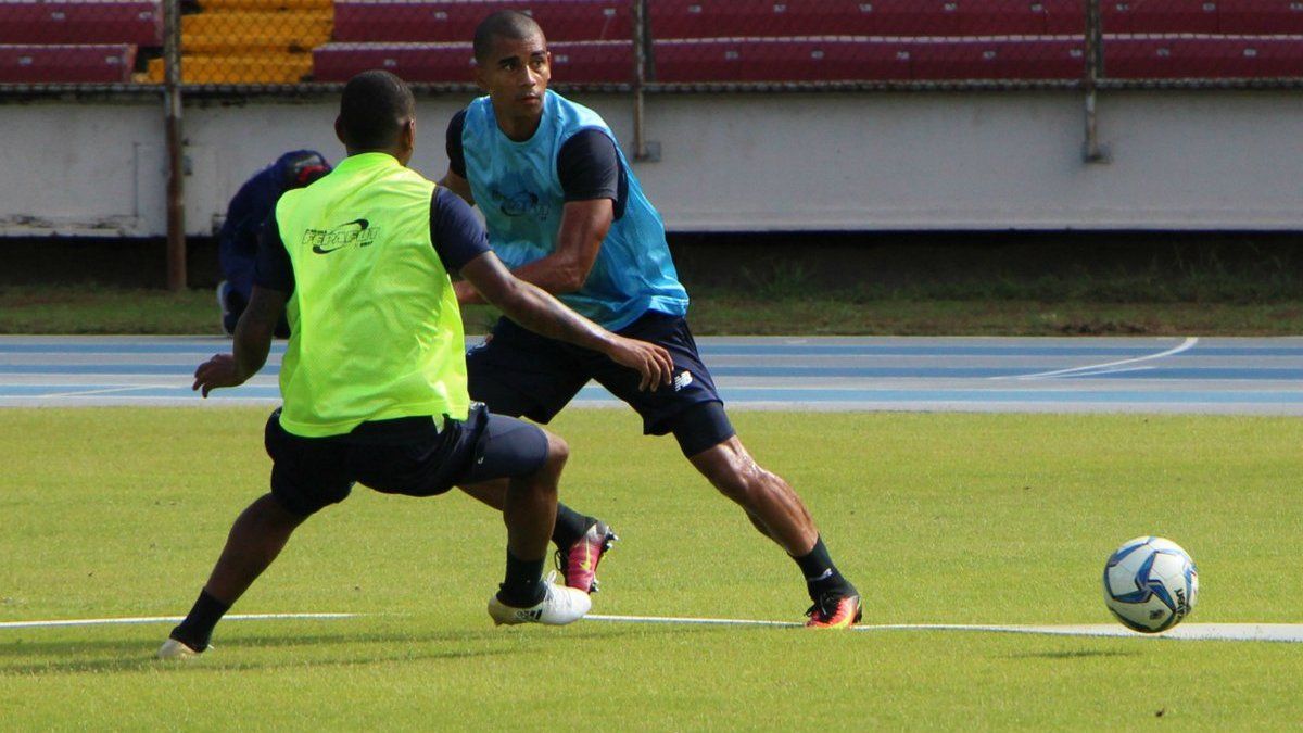 Tony Taylor no podrá debutar con Panamá