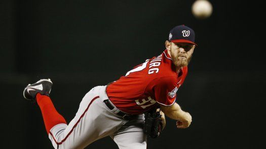 Strasburg poncha a 9; Nacionales superan a Diamondbacks